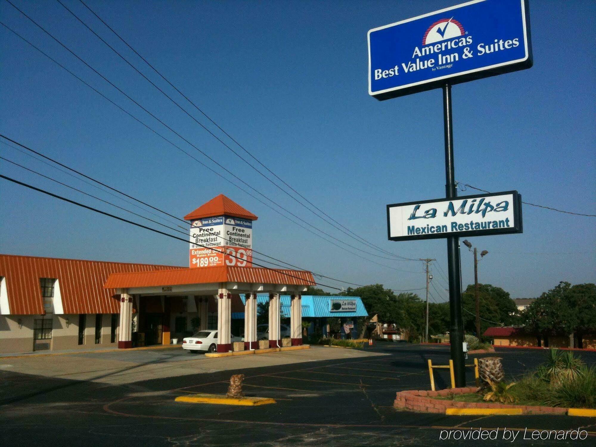 Economy Inn & Suites Denton Dış mekan fotoğraf