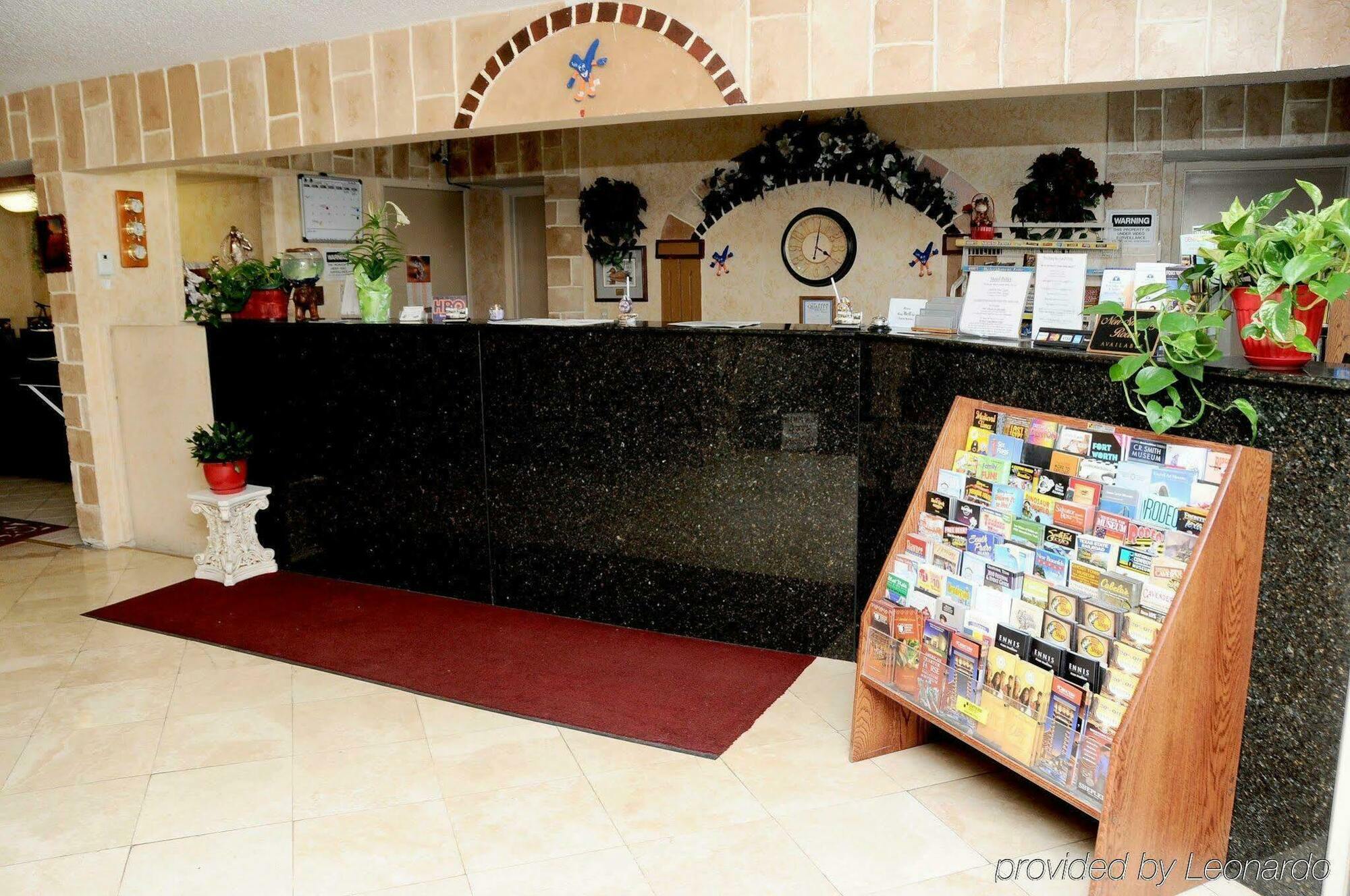 Economy Inn & Suites Denton Dış mekan fotoğraf